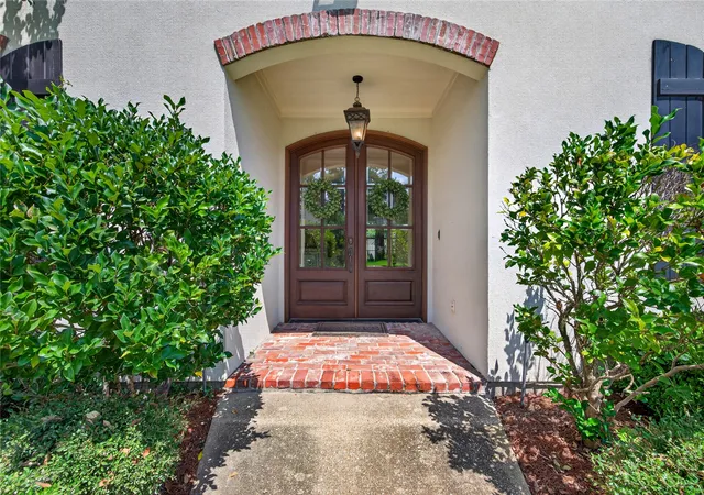 Photo 3 of Single family home for sale at 307 Freret Dr, Shreveport, LA 71106 | MLS# 21318198 | Listing updated on 2026-08-26