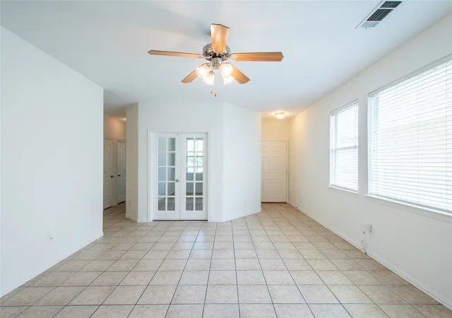 4th image of 1729 Cambridge Dr, Providence Village, TX 76227 | MLS# 21276381