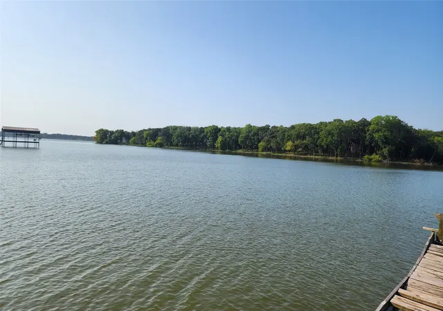 Photo 3 of Sale Pending at 2021 Lake Highland E, Quinlan, TX 75474 | MLS# 21321993 | Listing updated on 2026-09-01