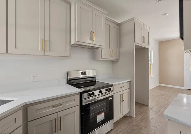 Photo 4 of Single family home for sale at 6136 Apache Dr, Mabank, TX 75156 | MLS# 21322059 | Listing updated on 2026-09-24