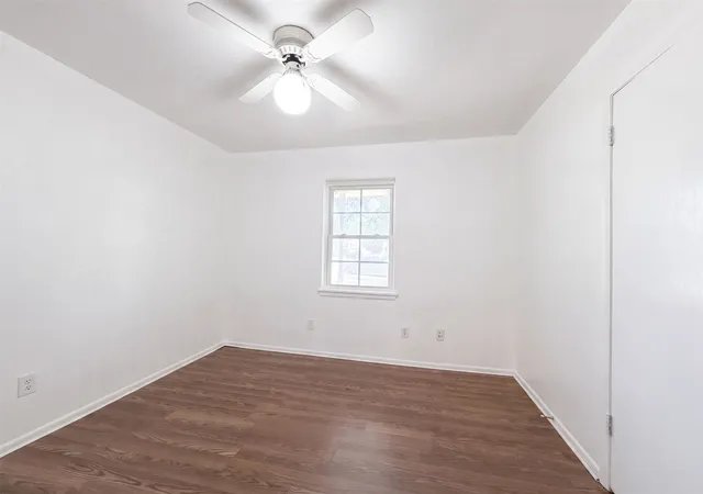 Photo 3 of Single family home for sale at 2008 Vickie Dr, Irving, TX 75060 | MLS# 21322068 | Listing updated on 2026-10-30