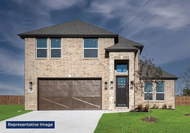 Photo 3 of Single family home for sale at 1826 Chadwick Dr, Cedar Hill, TX 75104 | MLS# 21322066 | Listing updated on 2026-09-16