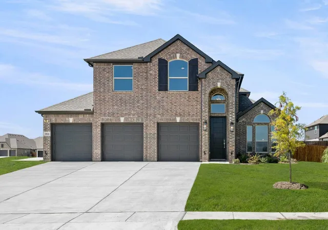 Photo 4 of Single family home for sale at 1826 Chadwick Dr, Cedar Hill, TX 75104 | MLS# 21322066 | Listing updated on 2026-09-16