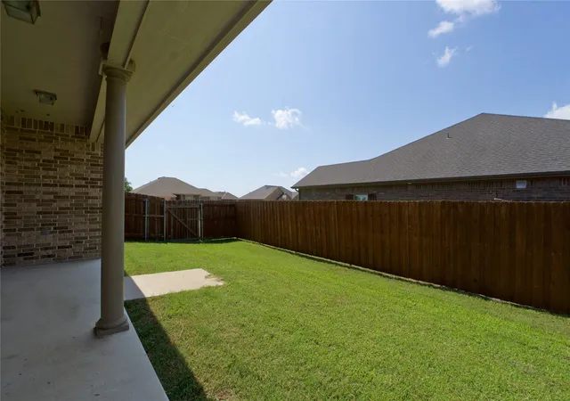 Photo 25 of Single family home for sale at 318 E 4Th St, Lindsay, TX 76250 | MLS# 21319374 | Listing updated on 2026-07-06