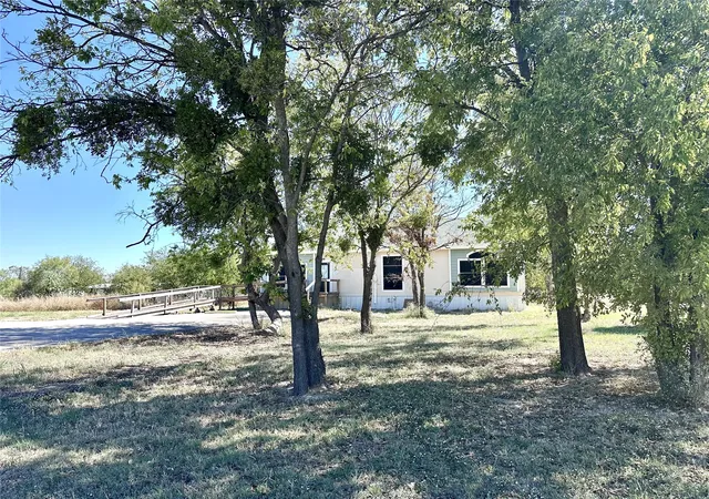 Homes for sale in Baird, TX | 501 Peyton St, Baird, TX 79504 | MLS# 21322108