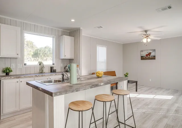 Photo 2 of Manufactured home for sale at 6303 N Oklahoma Trl, Granbury, TX 76048 | MLS# 21318801 | Listing updated on 2026-08-29