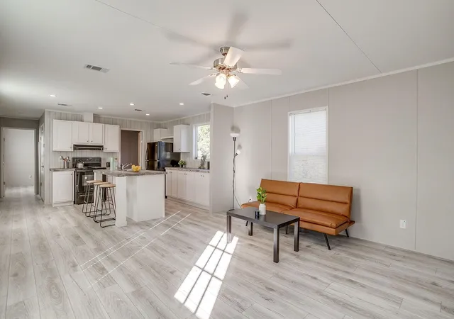 Photo 3 of Manufactured home for sale at 6303 N Oklahoma Trl, Granbury, TX 76048 | MLS# 21318801 | Listing updated on 2026-08-29