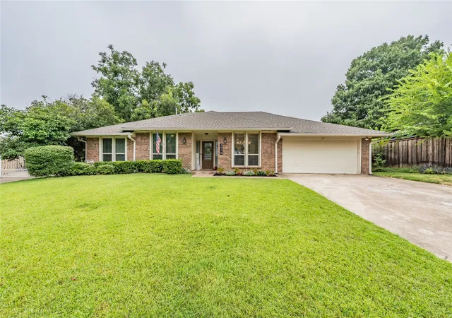 Photo 1 of Sale Pending at 3416 Ainsworth Ct, Arlington, TX 76016 | MLS# 21321695 | Listing updated on 2026-08-17