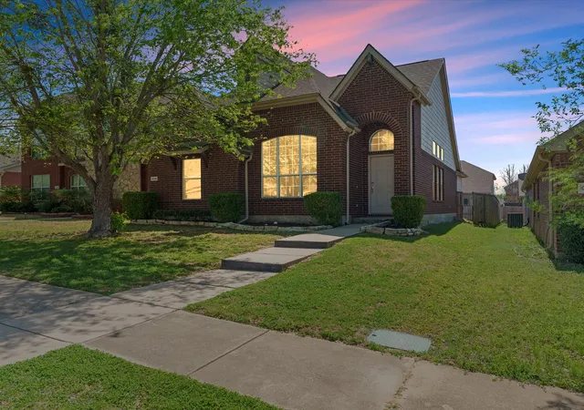 Photo 4 of Sale Pending at 9008 Wildrose Ln, Cross Roads, TX 76227 | MLS# 21322150 | Listing updated on 2026-07-28