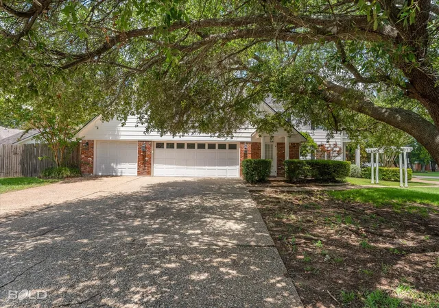 3rd image of 334 Greenacres Blvd, Bossier City, LA 71111 | MLS# 21322129