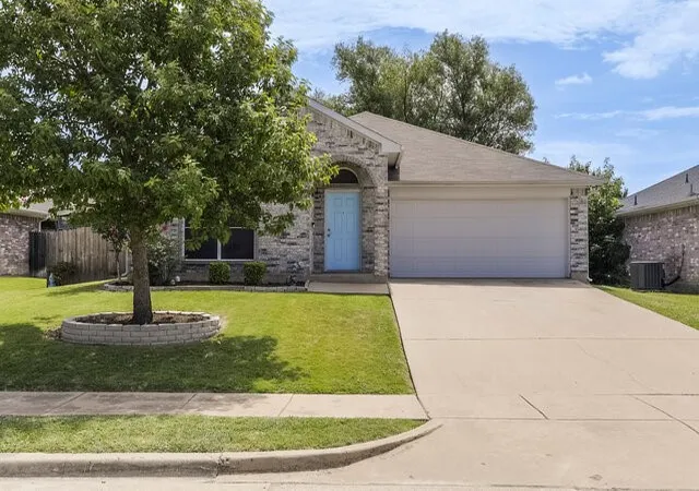 Photo 2 of Single family home for sale at 1230 Misty Dr, Midlothian, TX 76065 | MLS# 21321856 | Listing updated on 2026-07-28