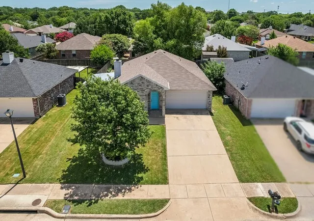 Photo 3 of Single family home for sale at 1230 Misty Dr, Midlothian, TX 76065 | MLS# 21321856 | Listing updated on 2026-07-28