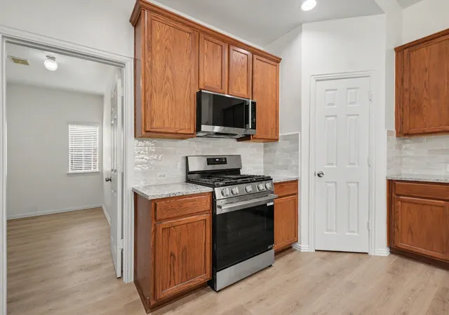 Photo 3 of Single family home for sale at 6017 Apache Dr, The Colony, TX 75056 | MLS# 21322210 | Listing updated on 2026-07-28