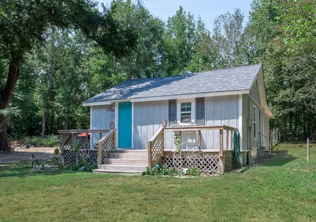 Photo 1 of Single family home for sale at 294 County Road 4470, Winnsboro, TX 75494 | MLS# 21322235 | Listing updated on 2026-08-19