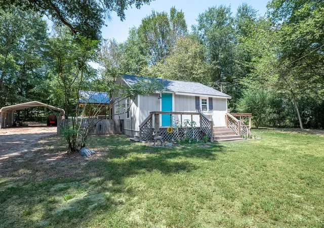 Photo 2 of Single family home for sale at 294 County Road 4470, Winnsboro, TX 75494 | MLS# 21322235 | Listing updated on 2026-08-19
