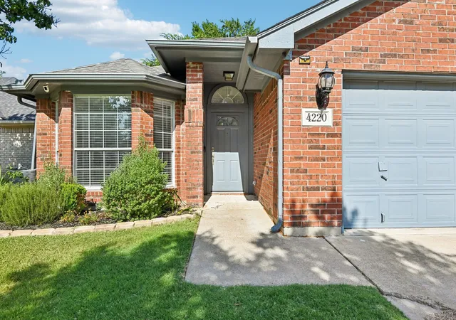 Homes for sale in Haltom City, TX | 4220 Maryanne Pl, Haltom City, TX 76137 | MLS# 21318964
