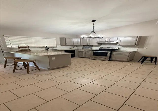 Photo 2 of Sale Pending at 8510 Kensington Dr, Rowlett, TX 75088 | MLS# 21322276 | Listing updated on 2026-08-30