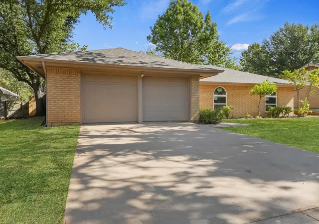 Photo 2 of Single family home for sale at 6451 Franwood Ter, Fort Worth, TX 76112 | MLS# 21318264 | Listing updated on 2026-08-21