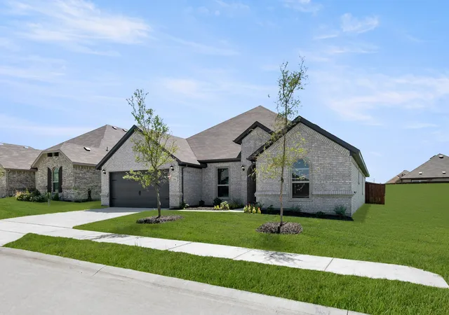 Photo 2 of Single family home for sale at 216 Comfort Dr, Godley, TX 76044 | MLS# 21322298 | Listing updated on 2026-09-03