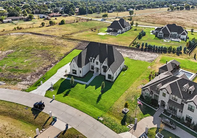 Photo 3 of Mansion for sale at 4509 Devon Cir, Allen, TX 75002 | MLS# 21322379 | Listing updated on 2026-10-08