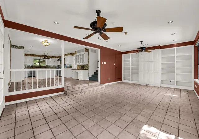 Photo 3 of Single family home for sale at 3716 Laguna Vista Dr, Waco, TX 76708 | MLS# 21321610 | Listing updated on 2026-08-31