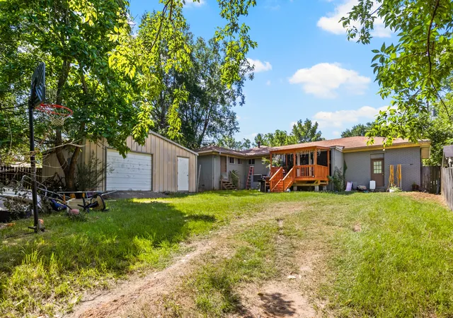 Photo 3 of Single family home for sale at 720 Buffalo St, Gilmer, TX 75644 | MLS# 21322204 | Listing updated on 2026-10-06
