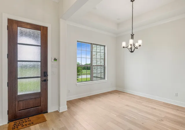 Photo 3 of Single family home for sale at 117 Swan Lake Dr, Waxahachie, TX 75165 | MLS# 21322343 | Listing updated on 2026-08-25