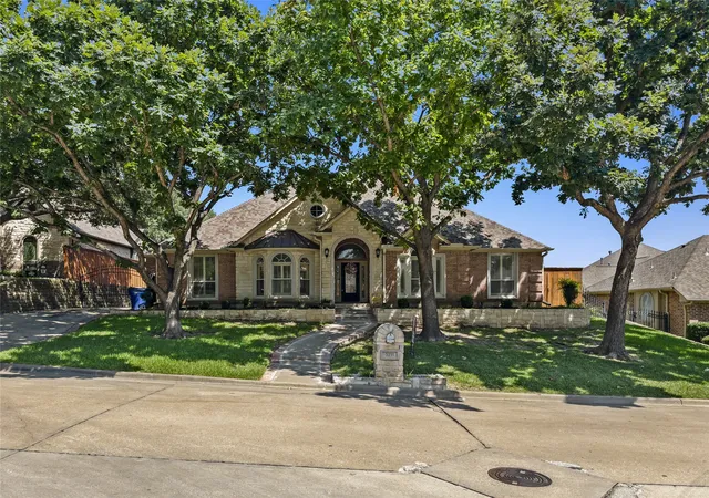 Photo 1 of Single family home for sale at 3211 Lake Creek Trl, Mansfield, TX 76063 | MLS# 21311901 | Listing updated on 2026-08-03