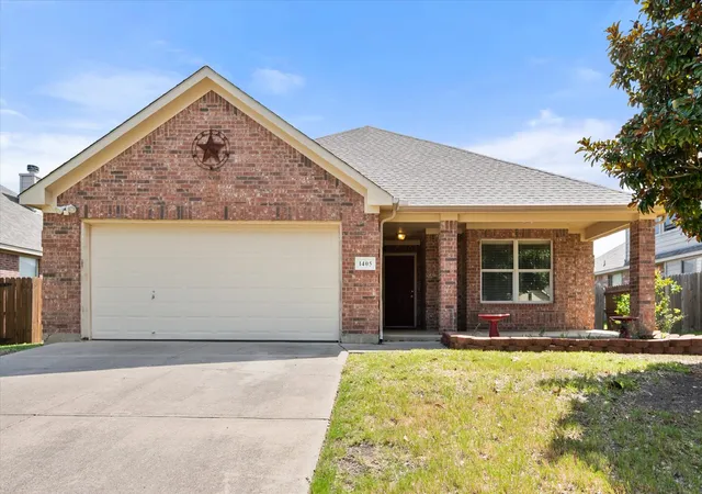 Photo 1 of Sale Pending at 1405 Chase Trl, Mansfield, TX 76063 | MLS# 21293189 | Listing updated on 2026-08-28