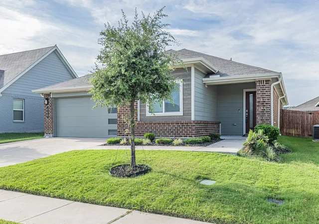 2nd image of 713 Griffith Park Trl, Alvarado, TX 76009 | MLS# 21322547