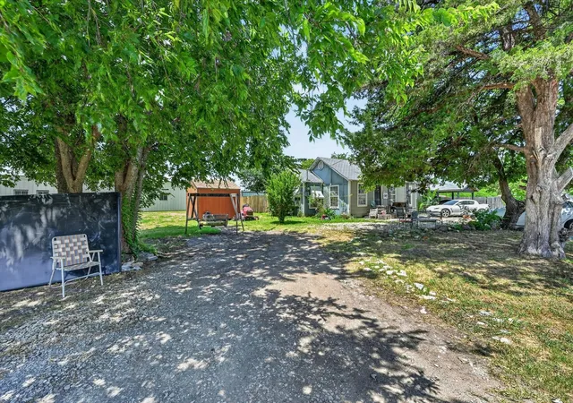 Photo 3 of Land for sale at 8006 Renee Dr, Arlington, TX 76001 | MLS# 21322582 | Listing updated on 2026-07-08