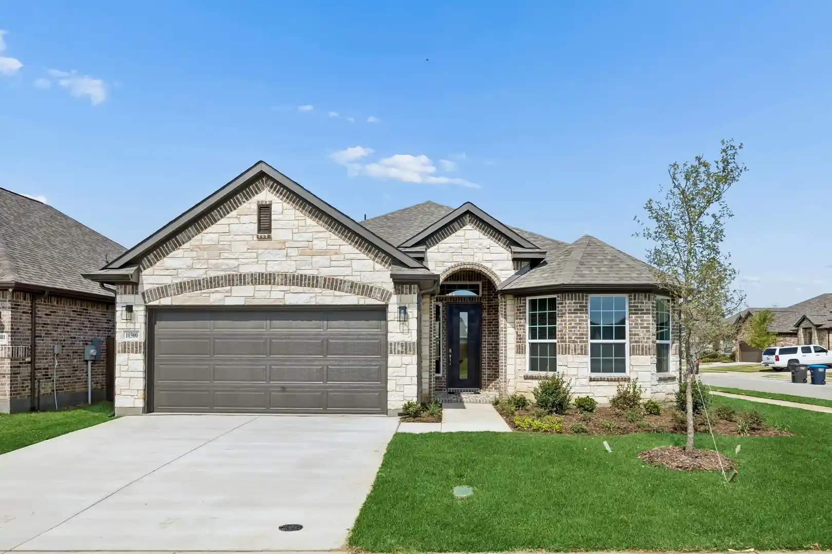 Photo 1 of Sale Pending at 10300 Tapioca St, Crowley, TX 76036 | MLS# 21322527 | Listing updated on 2026-10-27