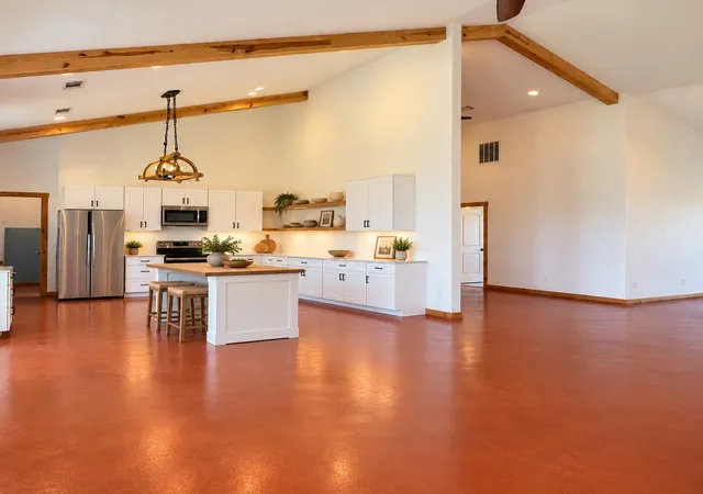 Photo 3 of Single family home for sale at 5393 County Road 4102, Kaufman, TX 75142 | MLS# 21224509 | Listing updated on 2026-10-02