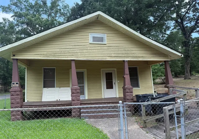 Photo 2 of Single family home for sale at 3001 Hardy, Shreveport, LA 71109 | MLS# 21321840 | Listing updated on 2026-07-07