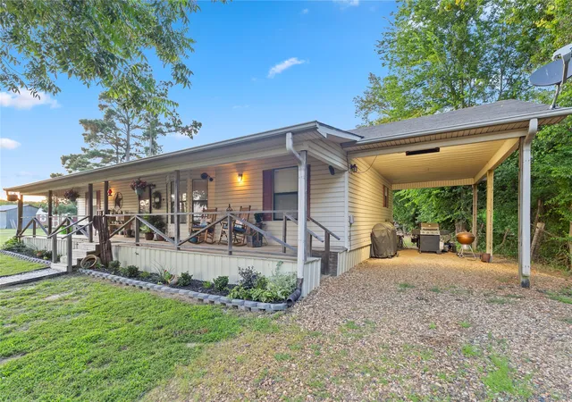Photo 3 of Single family home for sale at 15197 Farm Road 71 E, Sulphur Bluff, TX 75481 | MLS# 21322569 | Listing updated on 2026-08-22