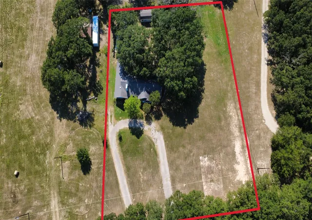 Photo 3 of Single family home for sale at 12281 County Road 2149, Kemp, TX 75143 | MLS# 21322671 | Listing updated on 2026-09-07
