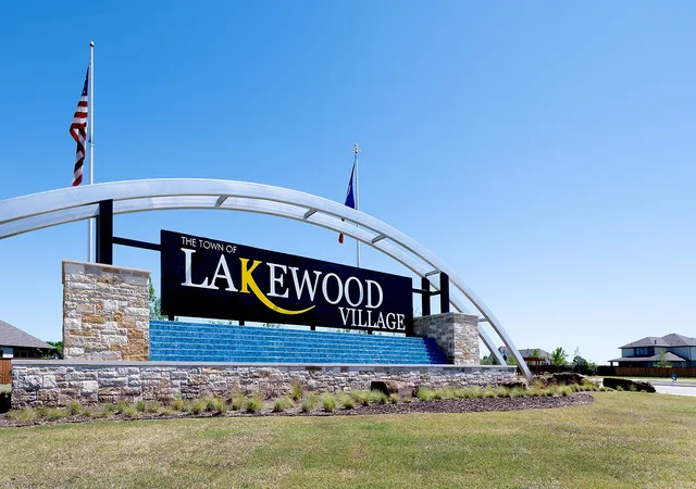 Photo 3 of Sale Pending at 221 Parkwood Dr, Little Elm, TX 75068 | MLS# 21322682 | Listing updated on 2026-07-14