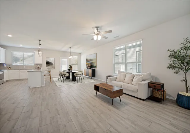 4th image of 5956 Hopkins Dr, Providence Village, TX 76227 | MLS# 21322704