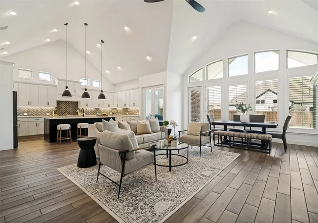 Photo 3 of Single family home for sale at 1440 Arezzo Ln, Rockwall, TX 75032 | MLS# 21309338 | Listing updated on 2026-08-25
