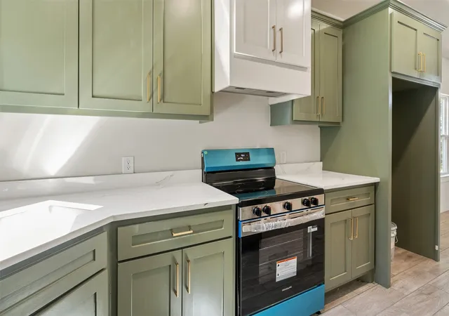 Photo 3 of Single family home for sale at 128 Arapaho Trl, Mabank, TX 75156 | MLS# 21322912 | Listing updated on 2026-09-24