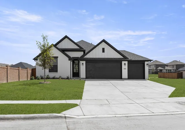 Photo 1 of Single family home for sale at 2452 Wheatfield Nook Blvd, Royse City, TX 75189 | MLS# 21322868 | Listing updated on 2026-09-21