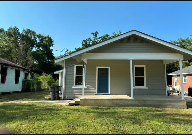 1st image of 2529 Dupont St, Shreveport, LA 71103 | MLS# 21322948