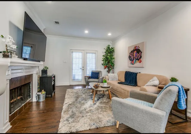 Photo 3 of Sale Pending at 3550 Country Square Dr #109, Carrollton, TX 75006 | MLS# 21322988 | Listing updated on 2026-08-28