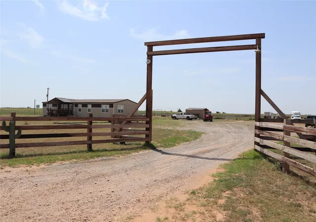Photo 1 of Sale Pending at 9315 Cr 106 W, Vernon, TX 76384 | MLS# 21323018 | Listing updated on 2026-08-31