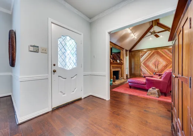 Photo 3 of Single family home for sale at 6115 Bluff Point Dr, Dallas, TX 75248 | MLS# 21323029 | Listing updated on 2026-08-09