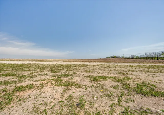 Photo 4 of Land for sale at 802 Riddels, Sherman, TX 75092 | MLS# 21323057 | Listing updated on 2026-07-07