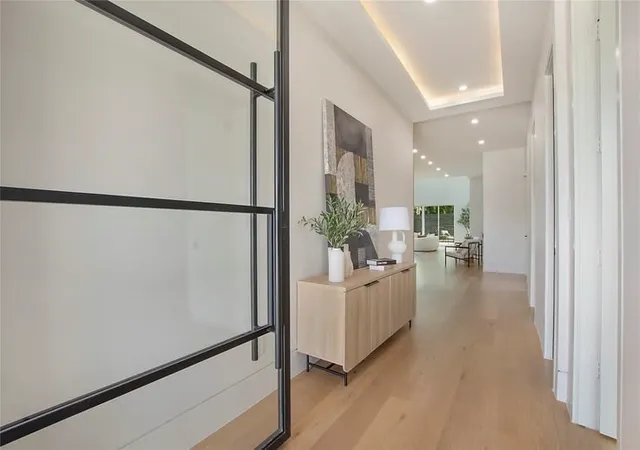 Photo 3 of Single family home for sale at 6718 Victoria Ave, Dallas, TX 75209 | MLS# 21321792 | Listing updated on 2026-07-09