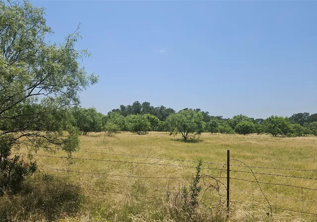 Photo 3 of House for sale at 151 S Fm 573, Mullin, TX 76864 | MLS# 21319343 | Listing updated on 2026-08-22