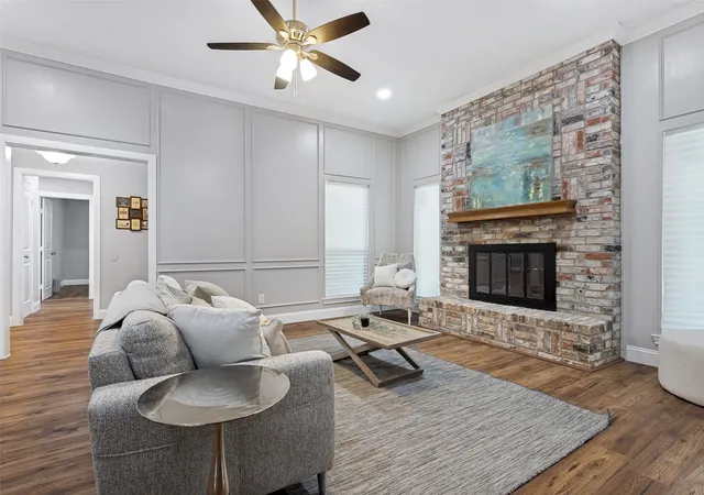 Photo 3 of Single family home for sale at 917 Druid Dr, Plano, TX 75075 | MLS# 21323100 | Listing updated on 2026-08-27