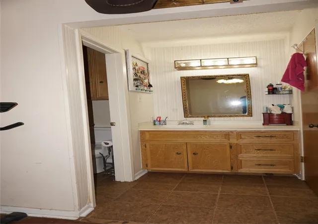 5th image of 10808 Jeanell Dr, Kemp, TX 75143 | MLS# 21323118